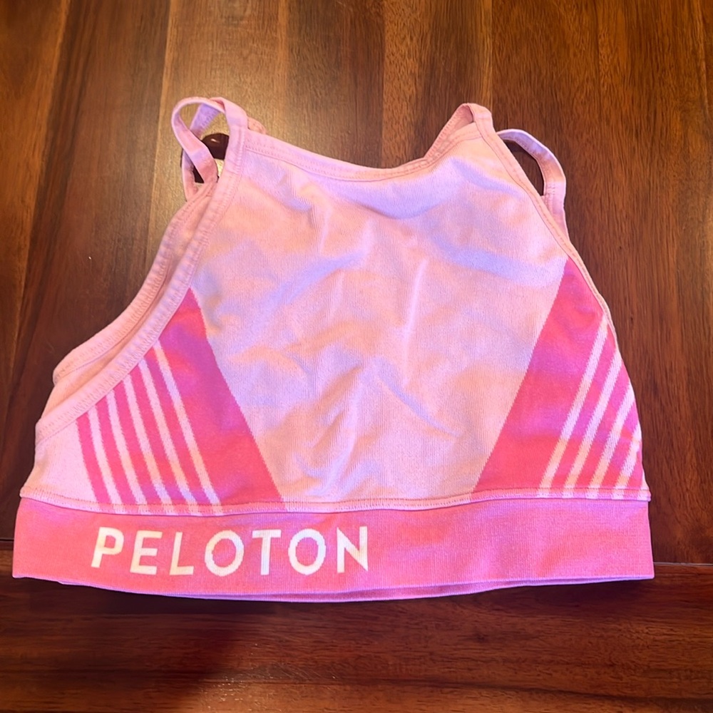 Retro peloton sports bra